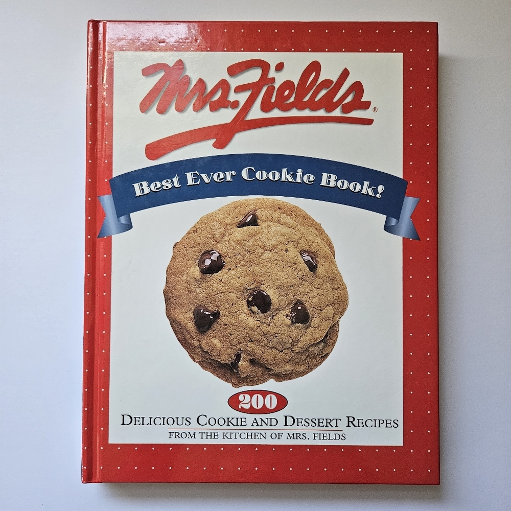 Vintage 1997 Mrs. Fields Best Ever Cookie Book 200 cookie & dessert recipes